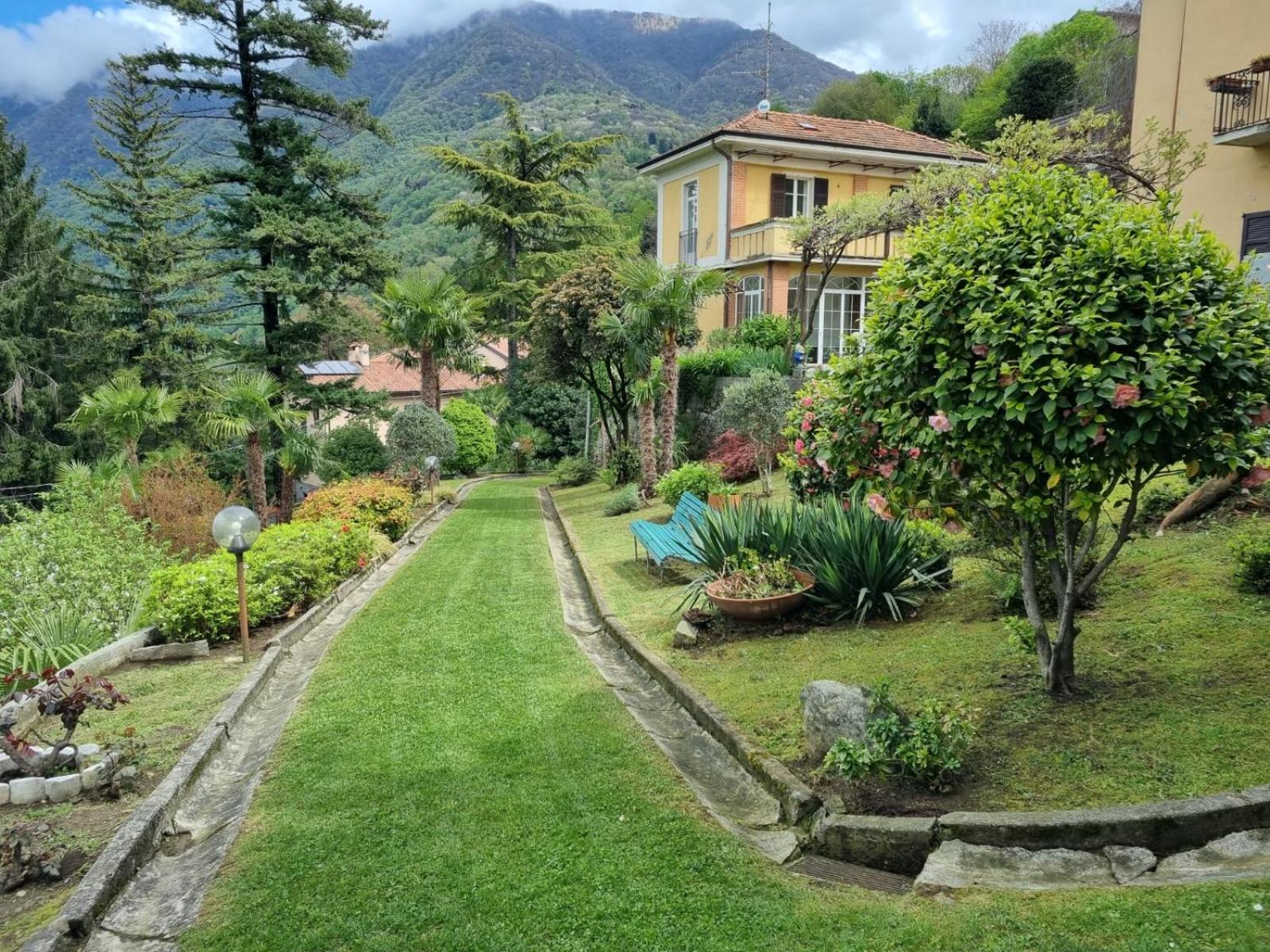 Lake Como Villa Ines Junior Apartment Faggeto Lario Eksteriør bilde